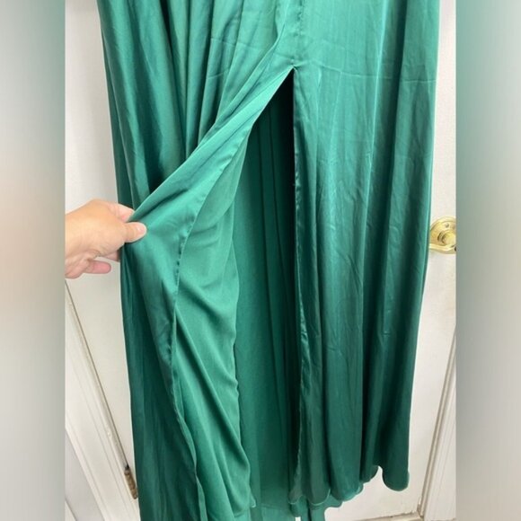Mac Duggal 55245 Size 14 Emerald Long Sleeve Ruched Waist A-Line Slit Gown NWOT - Picture 6 of 16